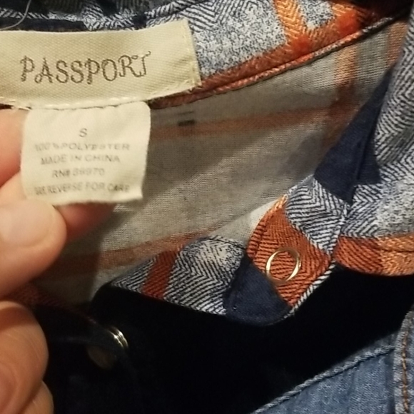 5 button up bundle - Picture 7 of 7